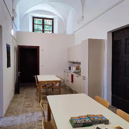 Del Santuario Vandrerhjem Moretta